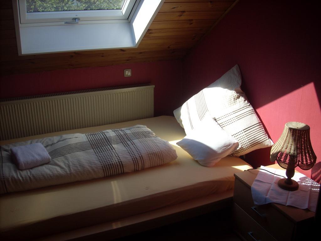 Ferienwohnung Lahntal/Taunus Huttenberg Bagian luar foto